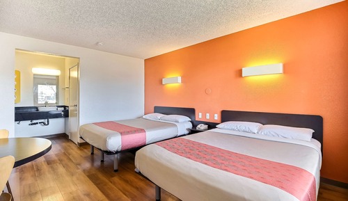 Habitación estándar, 2 camas de matrimonio, no fumadores