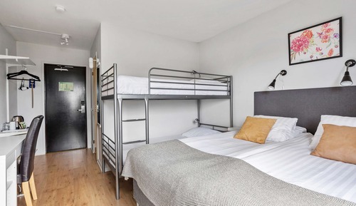 Habitación familiar, varias camas, no fumadores