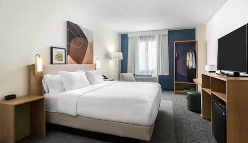 Habitación, 1 cama de matrimonio grande con sofá cama, bañera (Mobility)