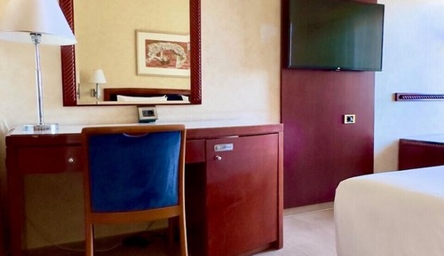 Habitación estándar, vistas al jardín (Tower, Pool View)