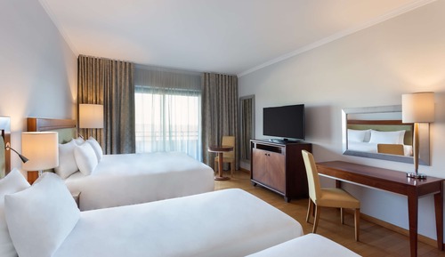 Habitación familiar, balcón