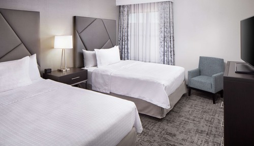 Suite, 2 camas dobles, accesible para personas con discapacidad, bañera