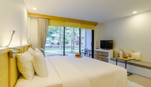 Habitación Premium doble, 1 cama de matrimonio grande, terraza, vistas a la piscina