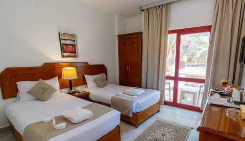 Habitación Confort doble, 1 habitación, vistas al jardín