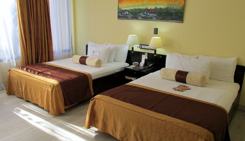 Habitación estándar, 2 camas de matrimonio, no fumadores