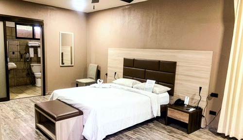 Habitación estándar, 1 cama de matrimonio, no fumadores