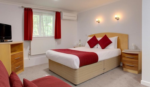 Habitación familiar, 1 cama doble con sofá cama, no fumadores (with Sofabed)