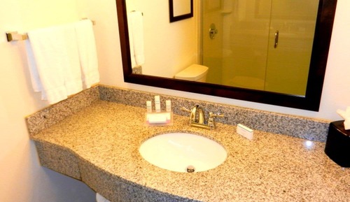Habitación, 1 cama de matrimonio grande, accesible para personas con discapacidad
