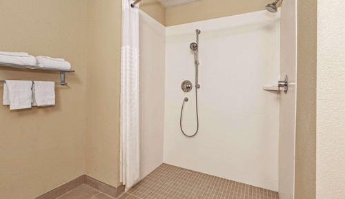 Habitación, 1 cama de matrimonio grande, accesible para personas con discapacidad, no fumadores