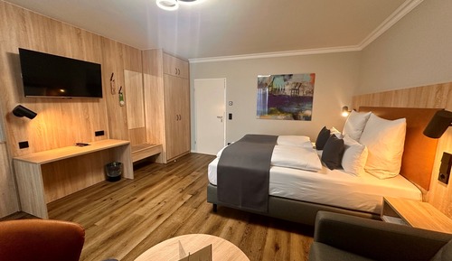 Habitación Premium doble, 1 cama de matrimonio grande, no fumadores, vistas al canal