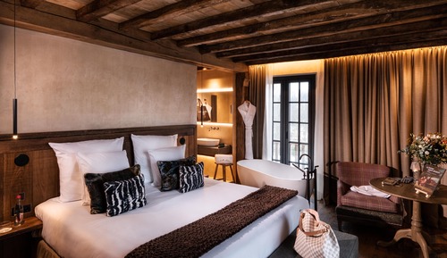 Habitación de lujo doble, bañera, vistas al río (Steam Shower)