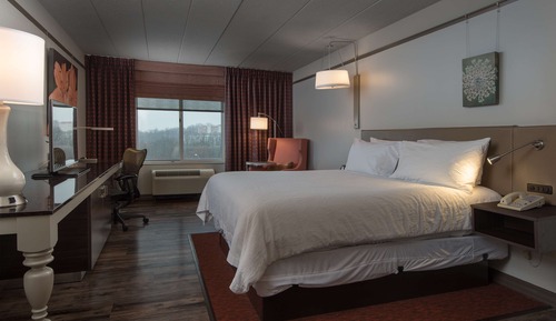 Habitación, 1 cama de matrimonio grande, accesible para personas con discapacidad, bañera