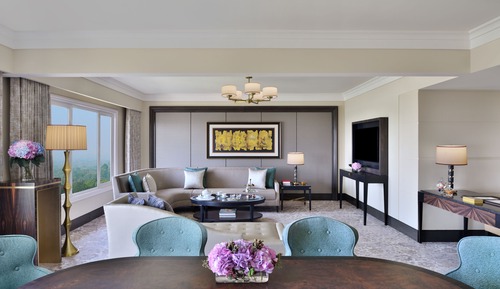 Suite Grand, 1 cama de matrimonio grande, vistas a la piscina