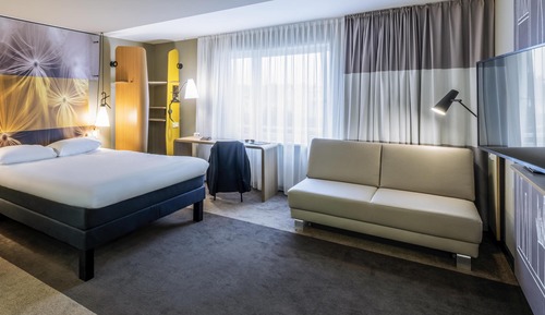 Habitación familiar doble, 1 cama doble con sofá cama