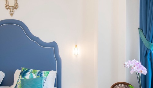 Suite familiar, 4 habitaciones, en edificio anexo (outside the main hotel)