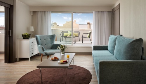 Habitación familiar (2 Adults + 2 Children)