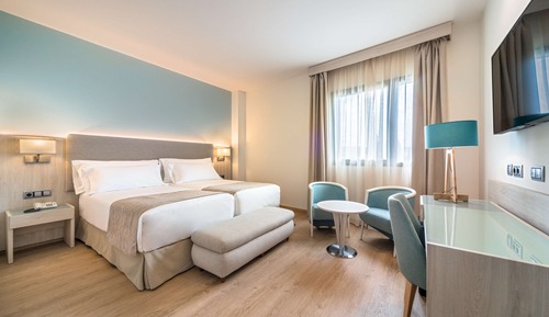 Habitación doble superior (2 Adults + 1 Child)