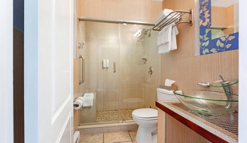 Standard Tower Room, 1 Queen Bed
