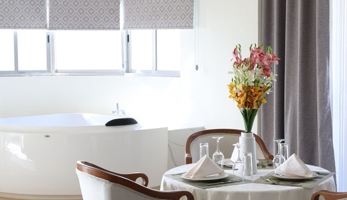 Suite presidencial, balcón, vistas al mar