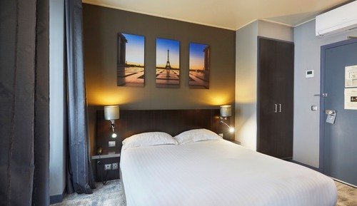 Habitación con 2 camas individuales