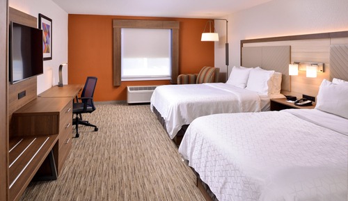 Habitación estándar, 2 camas de matrimonio (Communications, Accessible Tub)