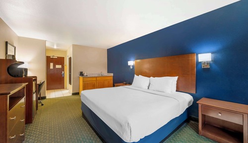 Habitación estándar, 1 cama de matrimonio grande, no fumadores, frigorífico y microondas