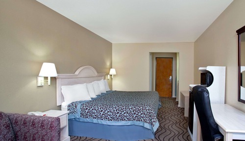 Habitación, 1 cama de matrimonio, fumadores, frigorífico y microondas