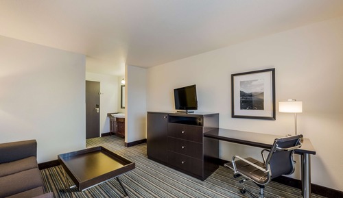 Suite, 1 cama de matrimonio grande, no fumadores (Living Room;with Sofabed)