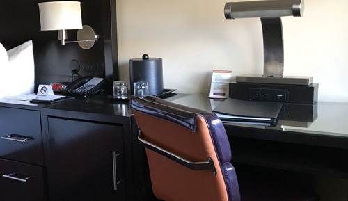 Habitación superior, 1 cama de matrimonio, balcón