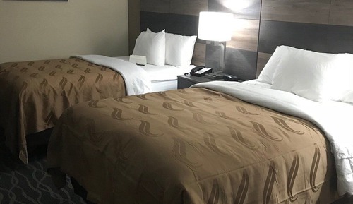 Habitación estándar, 2 camas dobles, no fumadores