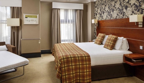 Habitación clásica doble, 1 cama doble con sofá cama