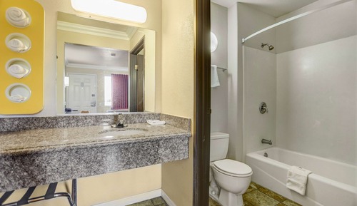 Habitación Deluxe, 1 cama de matrimonio, no fumadores, frigorífico y microondas