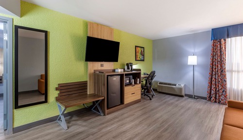 Suite, 1 cama de matrimonio, no fumadores, frigorífico y microondas