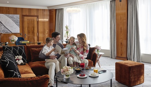 Suite, 1 cama de matrimonio grande, vistas al río, en esquina