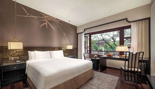 Habitación Premier doble, 1 cama de matrimonio grande, balcón