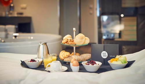 Wellness Room, 1 King Bed