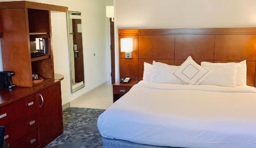 Habitación, 1 cama de matrimonio grande con sofá cama