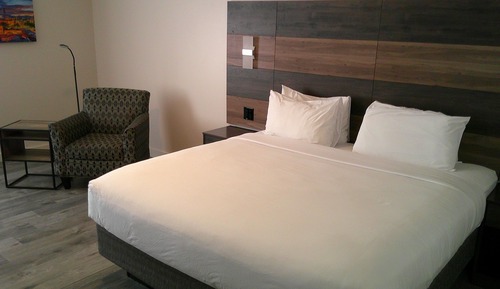 Habitación estándar, 1 cama de matrimonio grande, accesible para personas con discapacidad, bañera