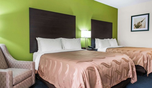 Habitación doble, 2 camas de matrimonio, no fumadores