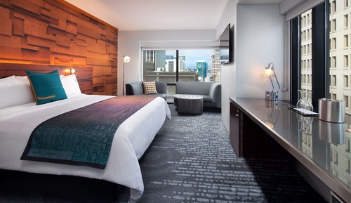 Suite estudio, 1 cama de matrimonio grande, no fumadores, en esquina (Hearing Accessible)