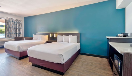 Habitación estándar, 2 camas de matrimonio, accesible para personas con discapacidad, no fumadores