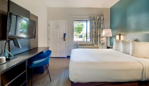 Habitación estándar, 1 cama de matrimonio, accesible para personas con discapacidad, fumadores