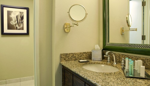 Habitación, 1 cama de matrimonio grande, accesible para personas con discapacidad, bañera