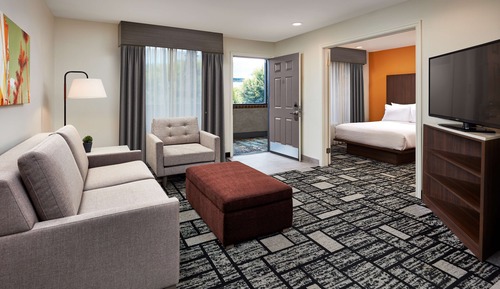 Suite, 1 cama de matrimonio grande, accesible para personas con discapacidad, bañera (with Sofabed)