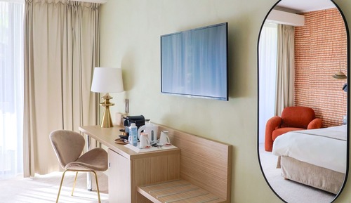 Habitación superior, 1 cama de matrimonio, no fumadores, vistas al jardín