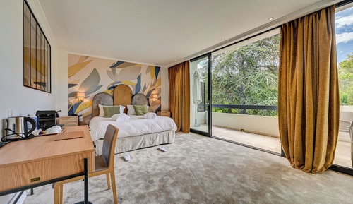 Habitación superior, 1 cama de matrimonio, no fumadores (with Sofabed)