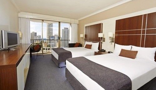 Habitación con 2 camas individuales, vistas a la ciudad