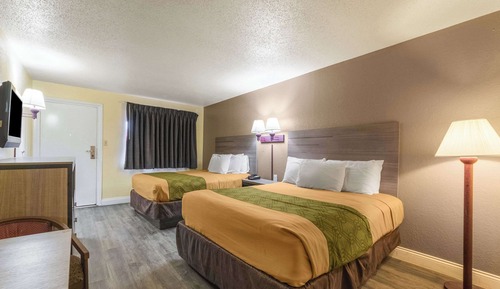 Habitación estándar, 2 camas de matrimonio, no fumadores