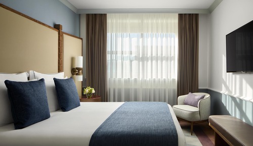 Suite ejecutiva (Signature,  Extra Bed, 2 Ad + 1 Child)