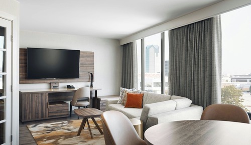 Suite junior, 1 cama de matrimonio grande con sofá cama